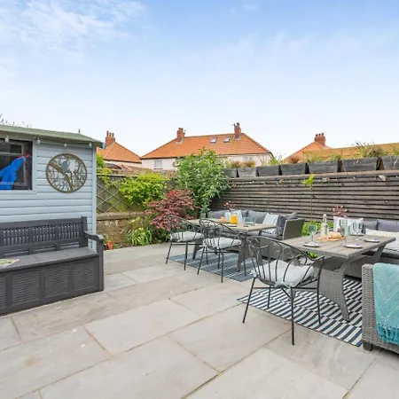 4 Bed In Oc-w42084 Сasa de vacaciones Whitby