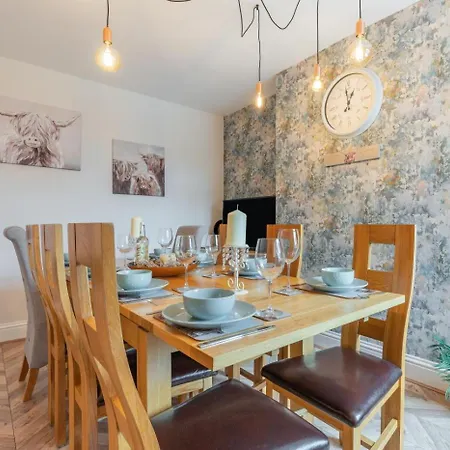 4 Bed In Oc-w42084